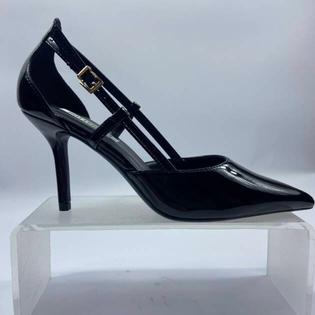 Μαύρη γόβα λουστρίνι