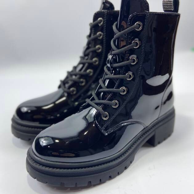 Αρβυλάκι λουστρίνι με ασημί λεπτομέρεια πίσω