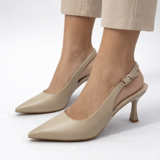 Mules μπεζ με λεπτο τακουνι