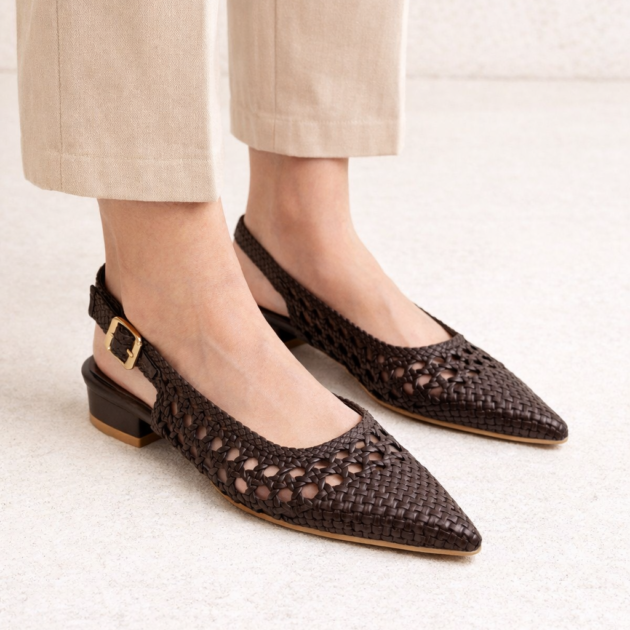 Καφέ Slingback με Πλεκτή Υφή